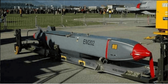 24小时内，乌2次突破俄“核红线”，12枚导弹袭击普京住所？