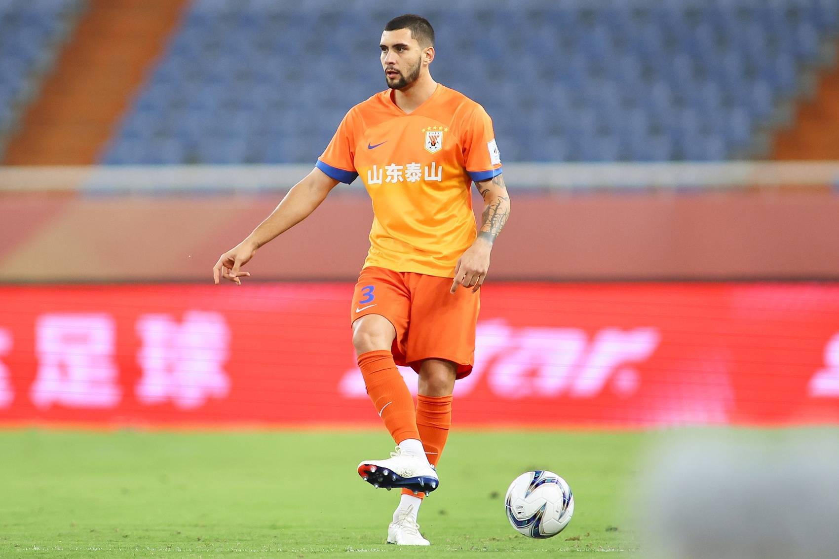 鲁媒:马塞尔缺打硬仗实力,三名新外援今年均没拿出核心级表现