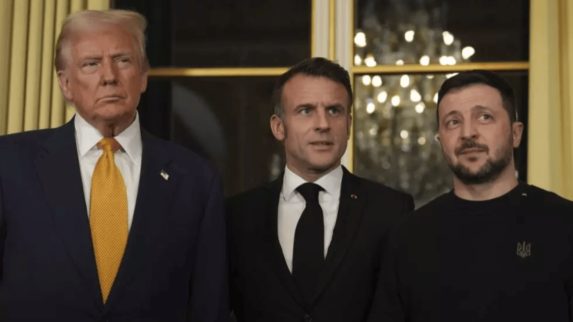 乌克兰这个国家很可怜，国内的亲美派把这个国家害了