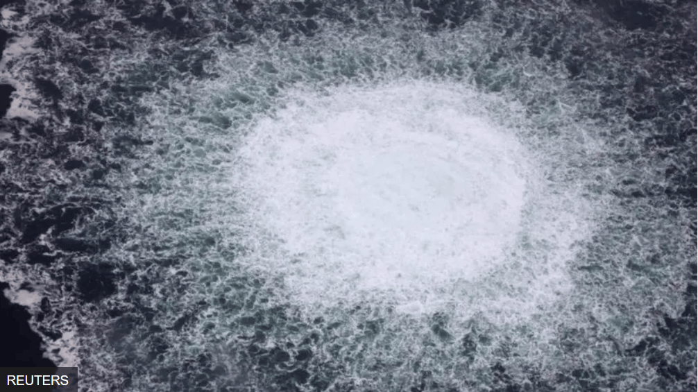 乌克兰这个国家很可怜，国内的亲美派把这个国家害了