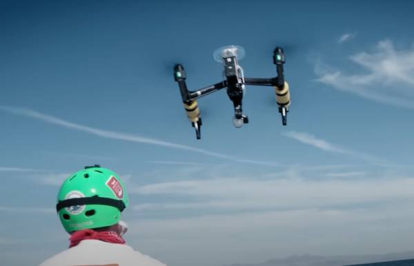 美国科学家震惊:封杀中国无人机,“简直是疯了!”