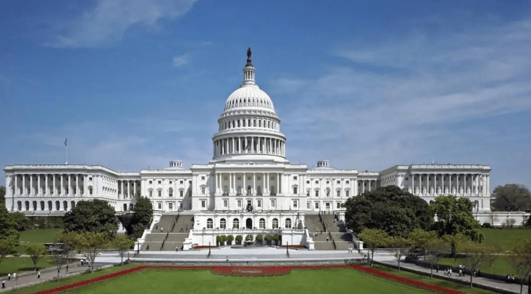 谁也没料到，冻结俄几千亿的西方，碰到中方动都不敢动？信号传遍国际