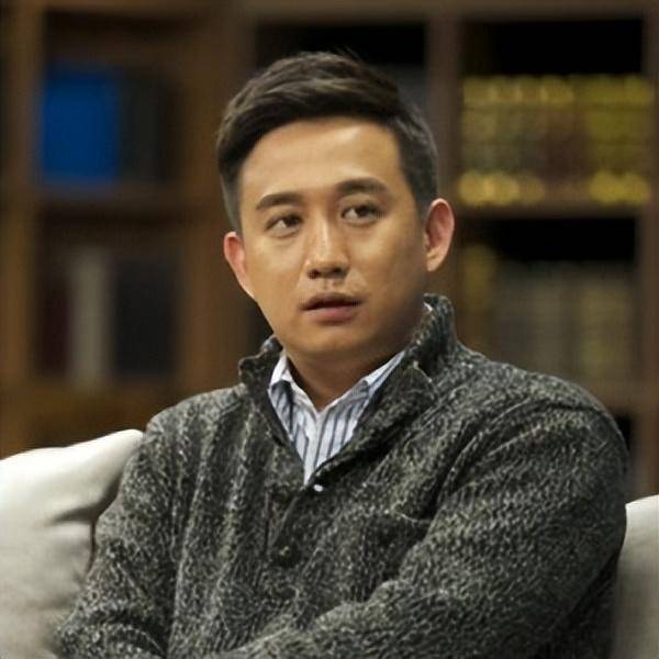 三年不开张，开张吃三年！以为黄磊糊了，实际他才是最精的那一个