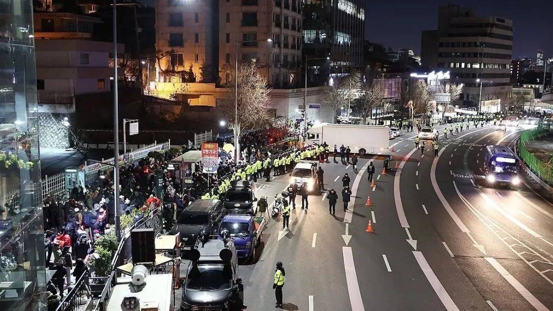 韩国公调处出发,尝试逮捕尹锡悦