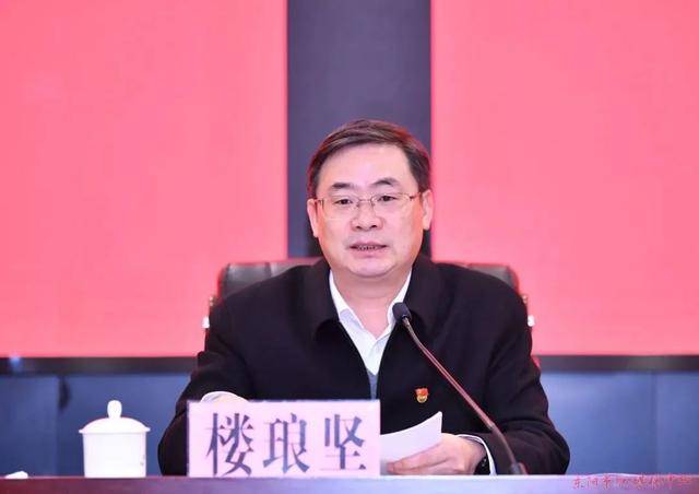 浙江8名干部晋升