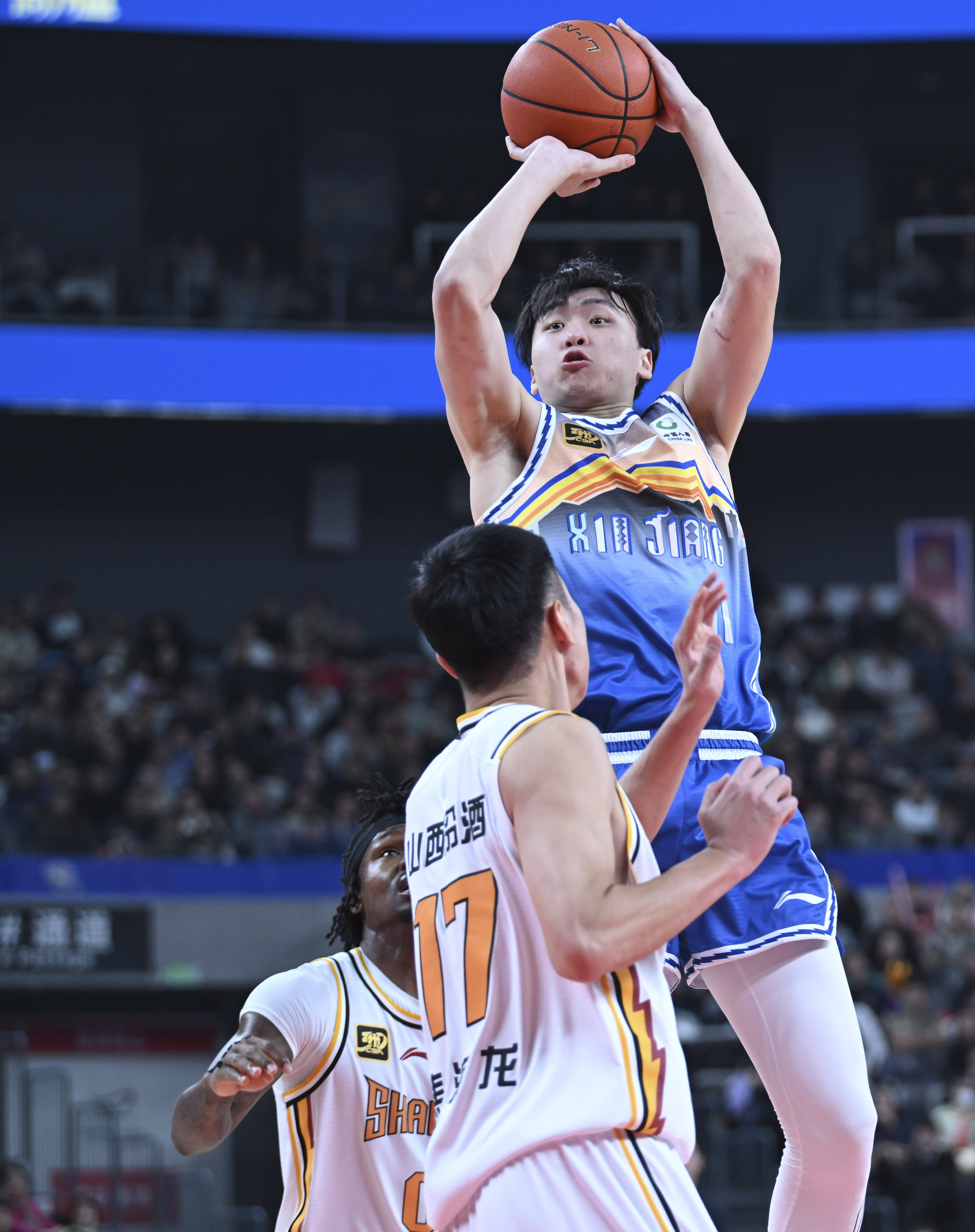 俱乐部杯-齐麟22分迪亚洛35+13 新疆擒山西进决赛