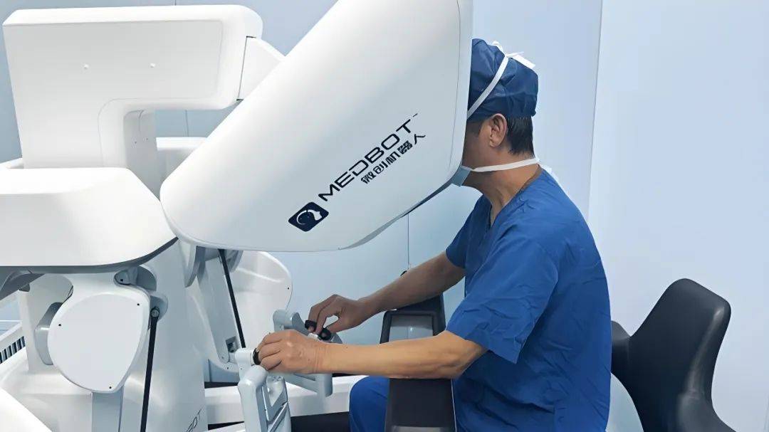 手术机器人订单破百，年内股价大涨125%，微创机器人何时止亏？