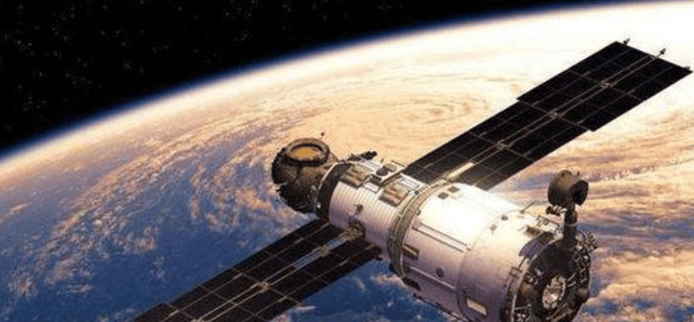 明明恨透了中国北斗,却没胆量干扰北斗信号,美国不服也得服!