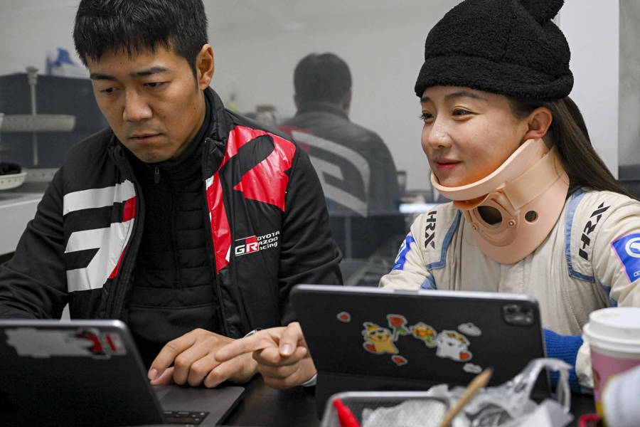 与世界上“开车最快”的女生们同场竞技！师炜即将亮相F1学院揭幕战