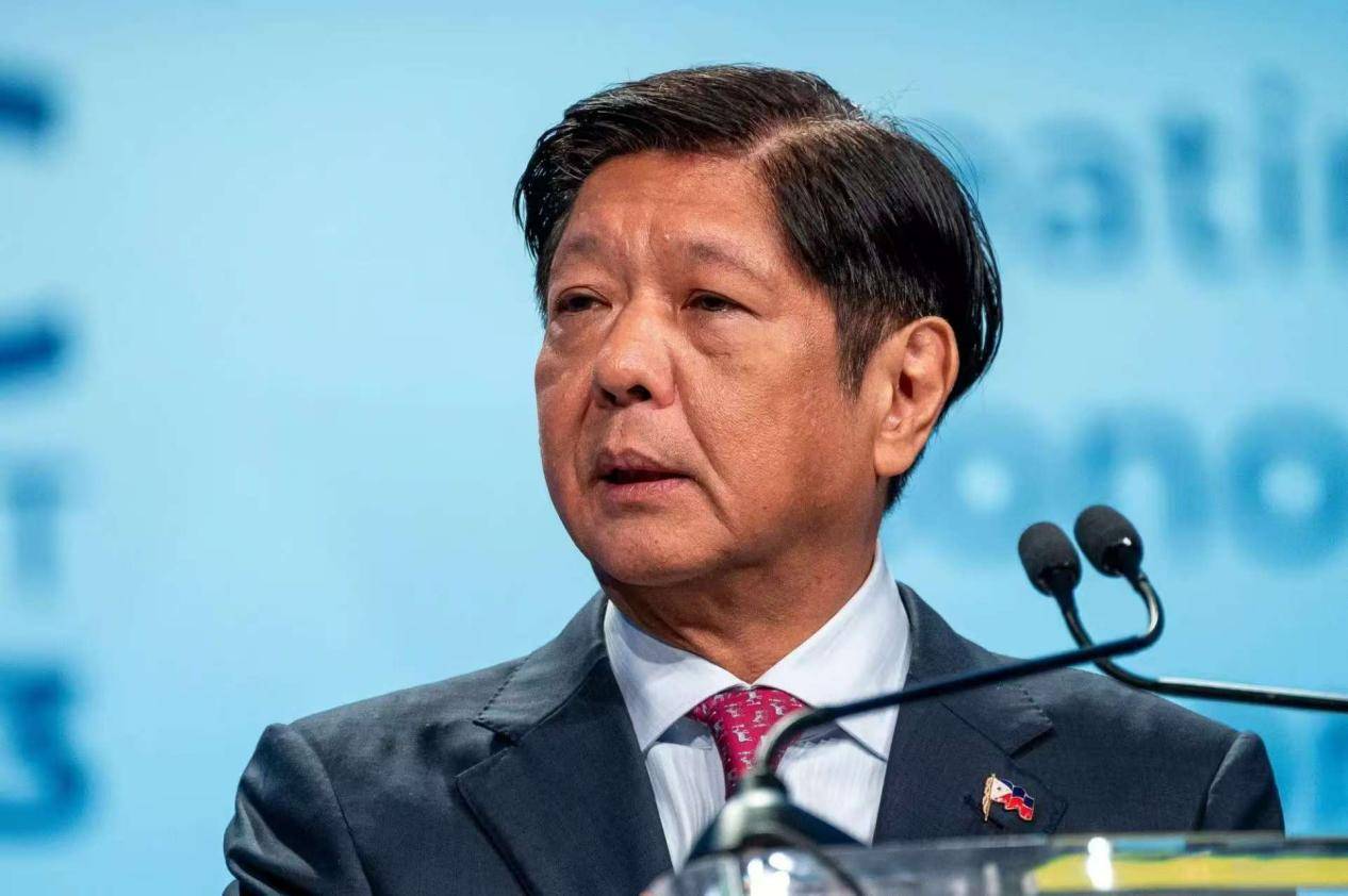 意外!通缉令是伪造的,杜特尔特将重获自由,马科斯众叛亲离