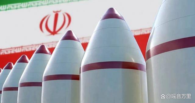 胡塞24小时3袭美航母！不料后门已被美军踢开，伊朗借力打力