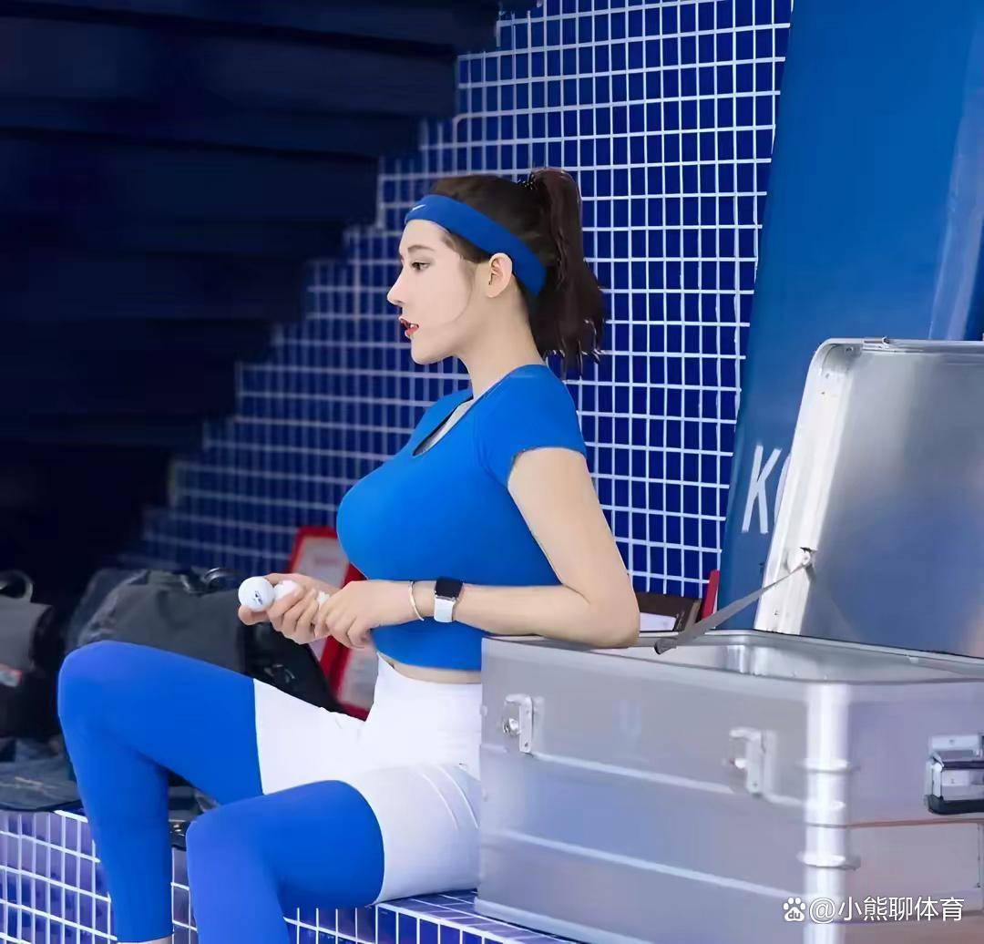 “中国臀神”95后健身圈“卡戴珊”刘太阳！火辣身材具有欧美范