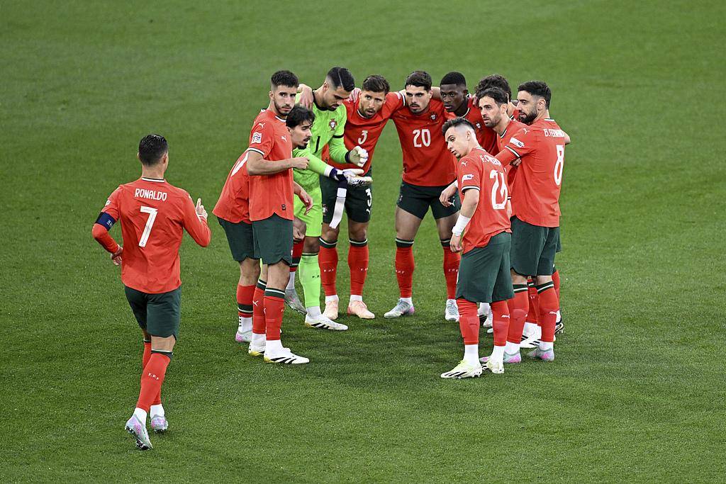 C罗进球封王！这支葡萄牙让人想起了2022年的阿根廷