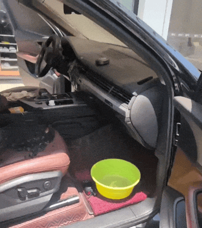 转发提醒!有这种充电线的,尽快拔掉!