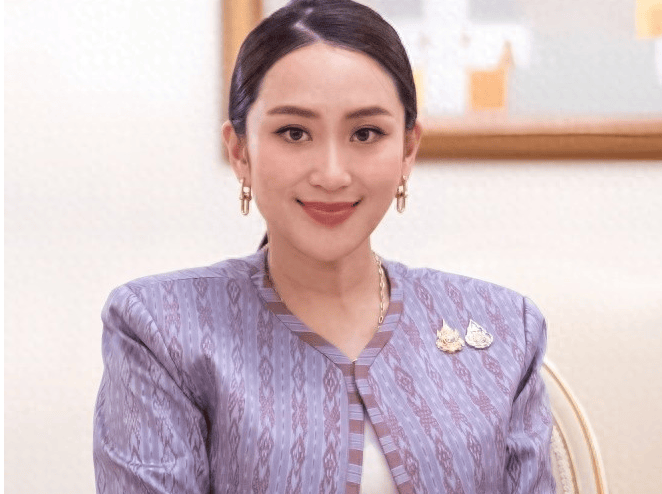 当不成总理了?佩通坦出高招,将防长交给军方,洪森算计彻底落空