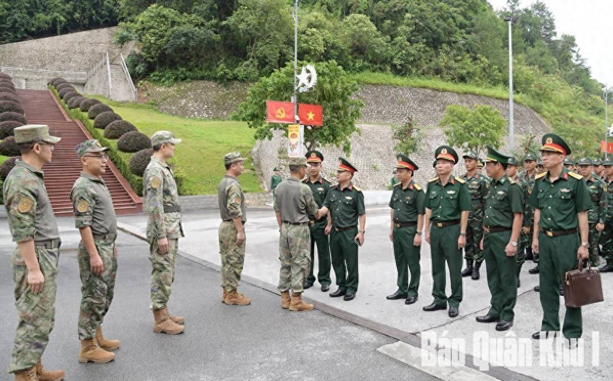 几十年来头一次，越南人民军北进中国广西，中越陆军联合集结