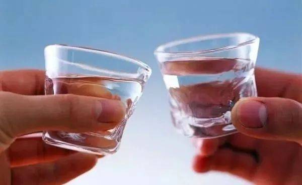 白酒企业集体降度数，为了啥？