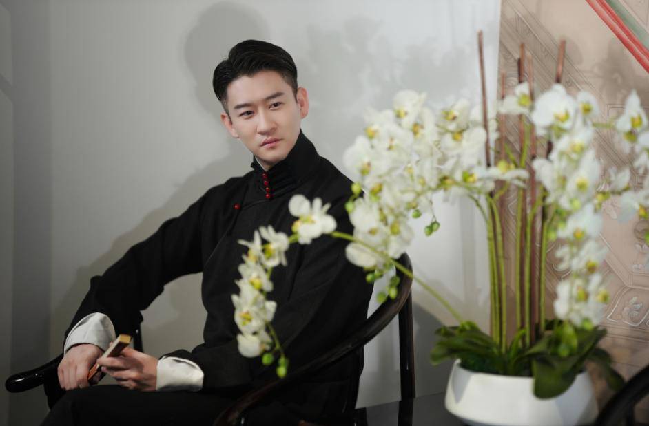 曹云金:你吃饱了,就得让别人都饿死?