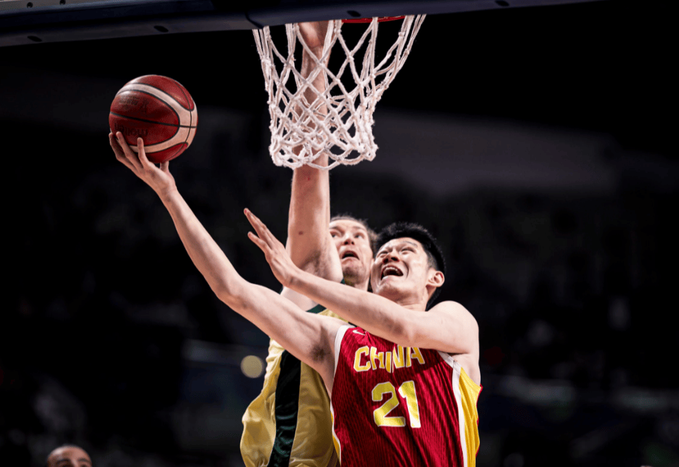 双双入选最佳阵容！大秋是男篮基本盘 王俊杰未来可期