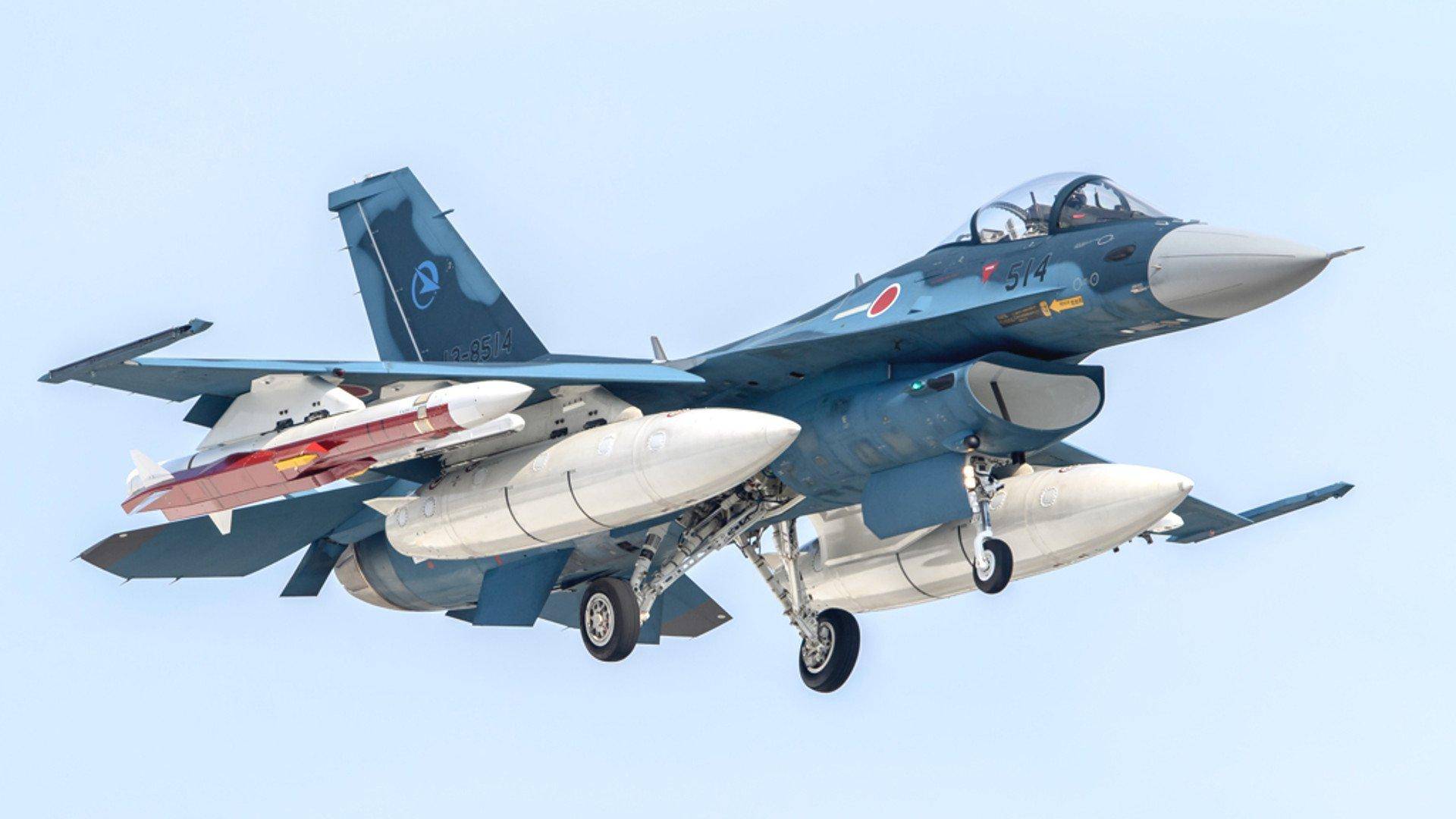 钓鱼岛上空演练偷袭中国航母，日本自卫队传来噩耗：F-2战机坠海