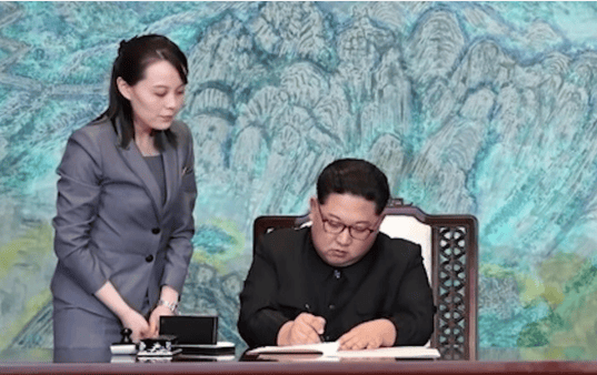 金正恩女儿首登国际舞台，引爆接班传闻！英国首相被架空，工党内斗成全武行…