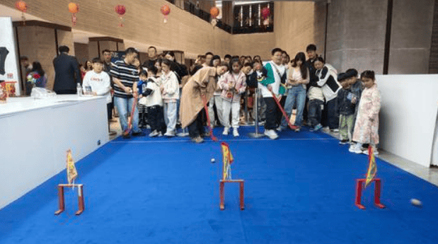 郑是金秋 月满商都 | 数千观众共聚郑博“中秋云游夜”